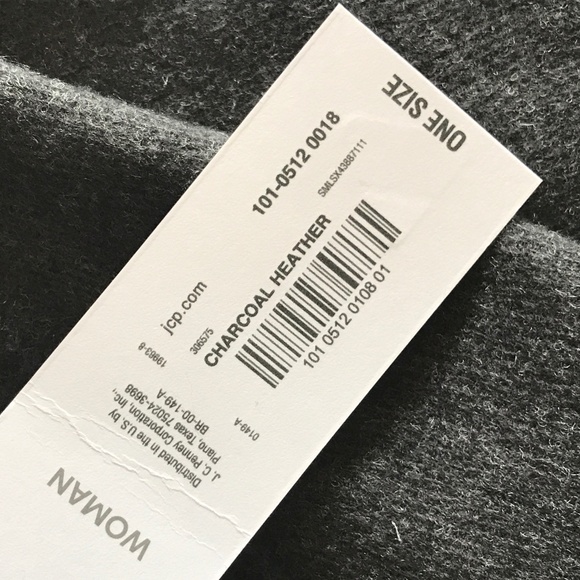 Liz Claiborne Charcoal Grey Oblong Scarf / Wrap with Fringe - Picture 7 of 8